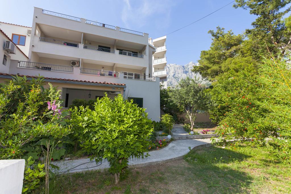 Meri Apartments - Puharic Makarska Habitación foto